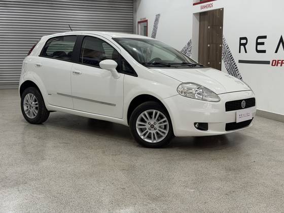FIAT PUNTO 1.6 ESSENCE 16V FLEX 4P MANUAL